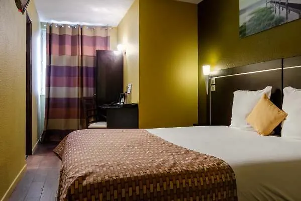 Chateaubriand Hotel 4*