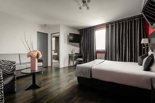 Chateaubriand Hotel